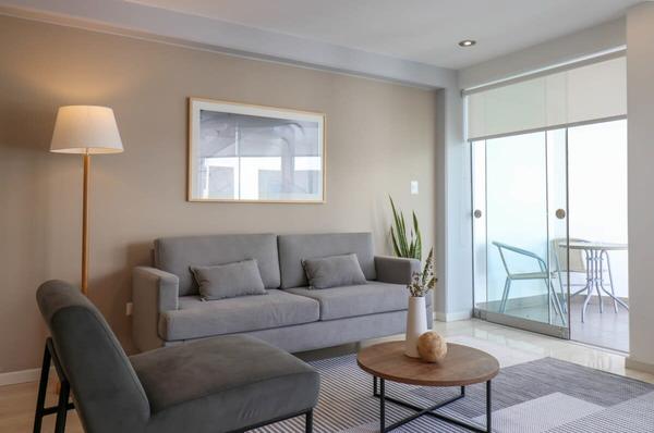 Fabulous 3BR with Balcony in Barranco