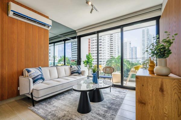 w *| Classy 1BR in San Francisco